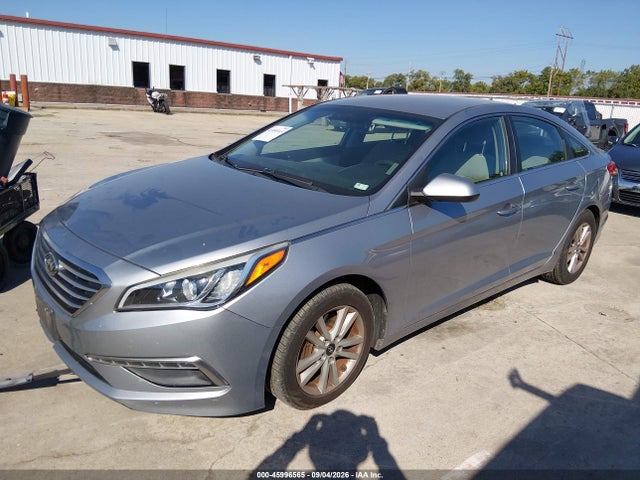 2015 Hyundai Sonata Se მანქანა იყიდება აუქციონზე, vin: 5NPE24AFXFH065900, აუქციონის ნომერი: 45996565