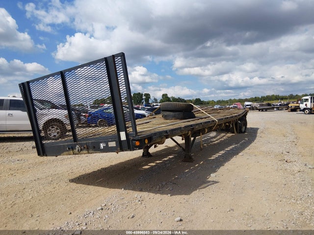 1992 Utility Trailer Mfg Utility Trailer Mfg მანქანა იყიდება აუქციონზე, vin: 1UYTS2486NA802316, აუქციონის ნომერი: 45996583