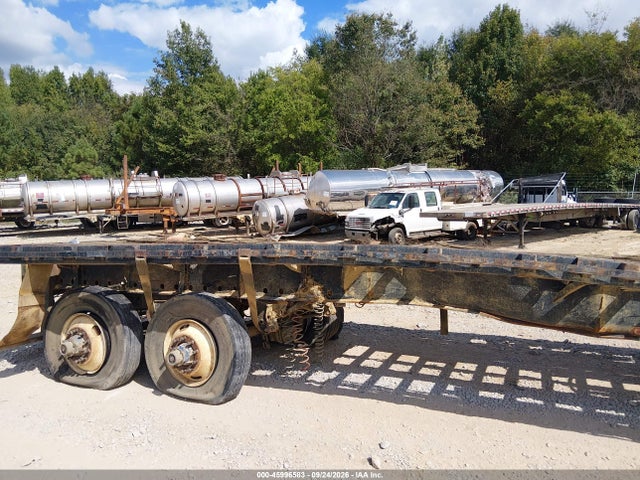 1992 Utility Trailer Mfg Utility Trailer Mfg მანქანა იყიდება აუქციონზე, vin: 1UYTS2486NA802316, აუქციონის ნომერი: 45996583