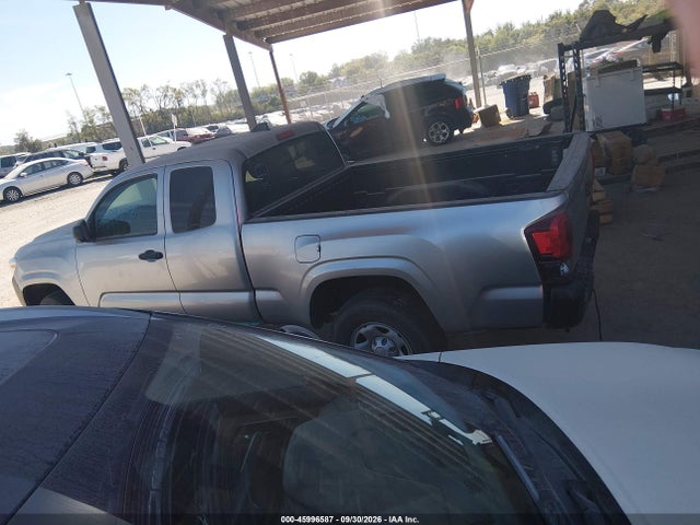 2022 Toyota Tacoma Sr მანქანა იყიდება აუქციონზე, vin: 3TYRX5GN7NT040019, აუქციონის ნომერი: 45996587