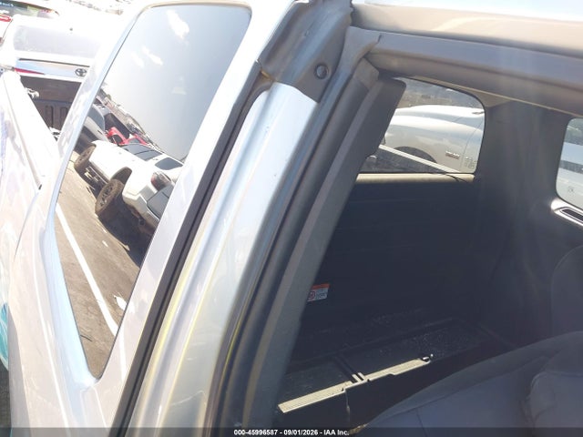 2022 Toyota Tacoma Sr მანქანა იყიდება აუქციონზე, vin: 3TYRX5GN7NT040019, აუქციონის ნომერი: 45996587