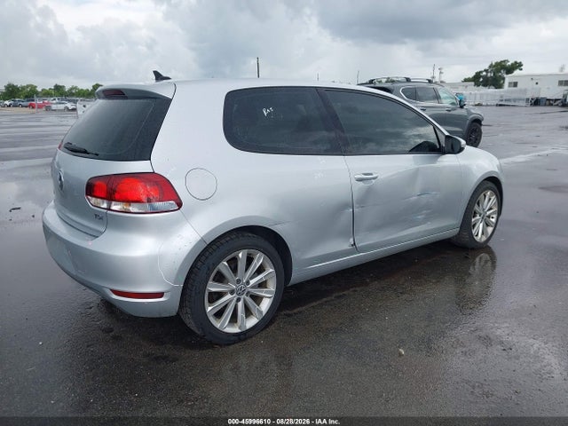 45996610 :رقم المزاد ، WVWBM7AJ2CW211618 vin ، 2012 Volkswagen Golf Tdi 2-door مزاد بيع