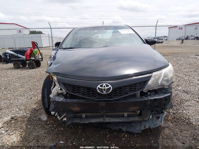 2014 Toyota Camry Se მანქანა იყიდება აუქციონზე, vin: 4T1BF1FK2EU829525, აუქციონის ნომერი: 45996627