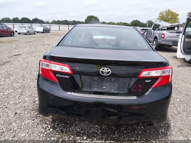 2014 Toyota Camry Se მანქანა იყიდება აუქციონზე, vin: 4T1BF1FK2EU829525, აუქციონის ნომერი: 45996627