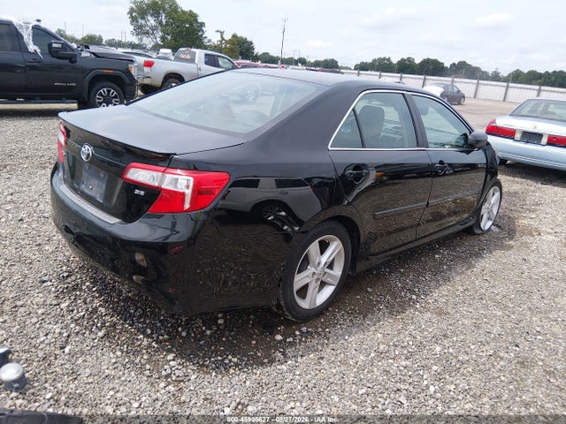 2014 Toyota Camry Se მანქანა იყიდება აუქციონზე, vin: 4T1BF1FK2EU829525, აუქციონის ნომერი: 45996627
