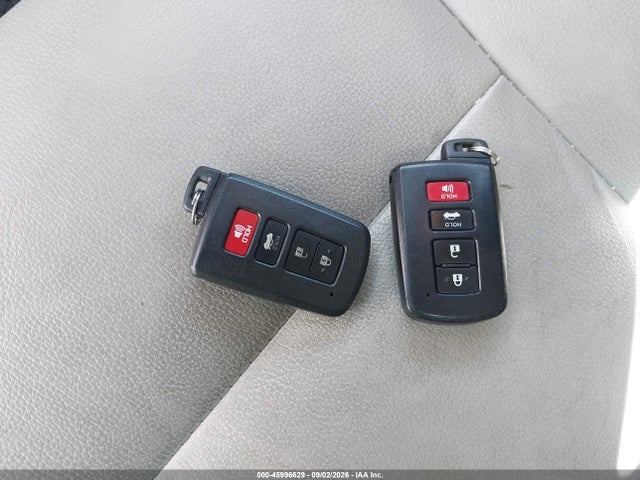 Toyota AVALON XLE 2018 4T1BK1EB4JU281258 Image 11