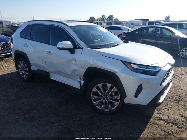 2023 Toyota Rav4 Xle Premium მანქანა იყიდება აუქციონზე, vin: 2T3C1RFV4PW262840, აუქციონის ნომერი: 45996689
