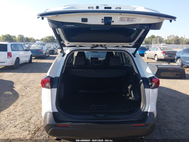 45996689 :رقم المزاد ، 2T3C1RFV4PW262840 vin ، 2023 Toyota Rav4 Xle Premium مزاد بيع