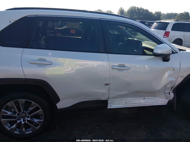 45996689 :رقم المزاد ، 2T3C1RFV4PW262840 vin ، 2023 Toyota Rav4 Xle Premium مزاد بيع