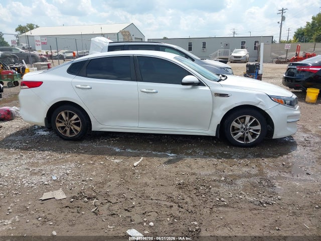 Продажа на аукционе авто 2016 Kia Optima Lx, vin: KNAGT4L36G5070647, номер лота: 45996700
