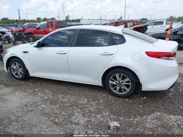 Продажа на аукционе авто 2016 Kia Optima Lx, vin: KNAGT4L36G5070647, номер лота: 45996700