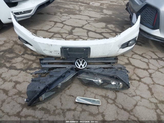 WVGAV7AX7FW592945 Volkswagen TIGUAN SE