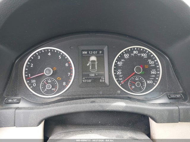 WVGAV7AX7FW592945 Volkswagen TIGUAN SE