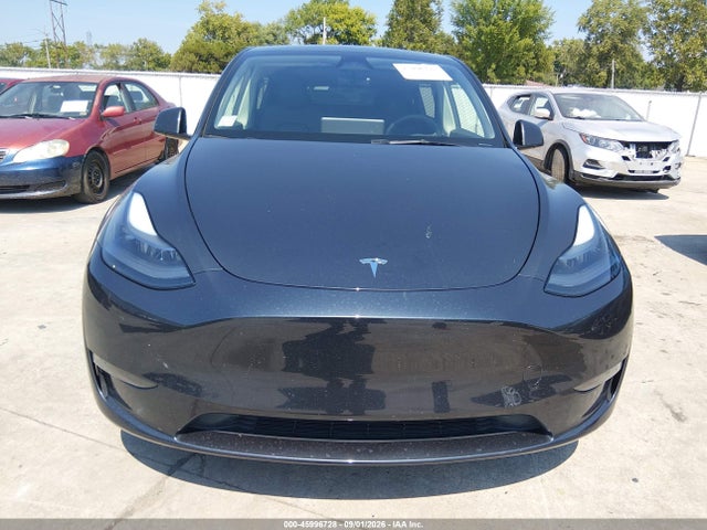 45996728 :رقم المزاد ، 7SAYGDED9RF017916 vin ، 2024 Tesla Model Y مزاد بيع