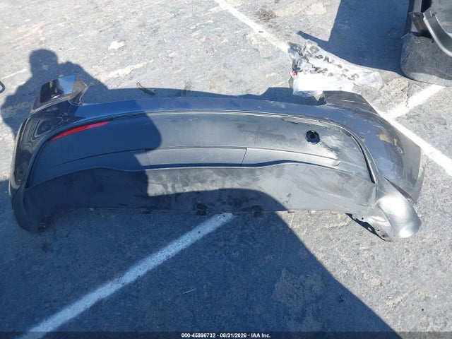 2022 Tesla Model Y Long Range Dual Motor All-wheel Drive მანქანა იყიდება აუქციონზე, vin: 7SAYGDEE7NF413894, აუქციონის ნომერი: 45996732