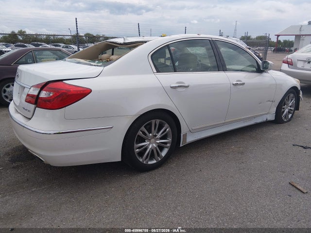 45996755 :رقم المزاد ، KMHGC4DD8CU204578 vin ، 2012 Hyundai Genesis 3.8 مزاد بيع