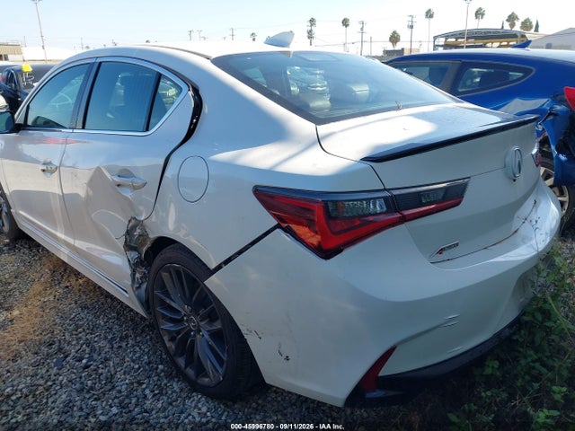 Acura Ilx Premium A-spec Packages/technology A-spec Packages 2019 19UDE2F88KA008387 Image 3