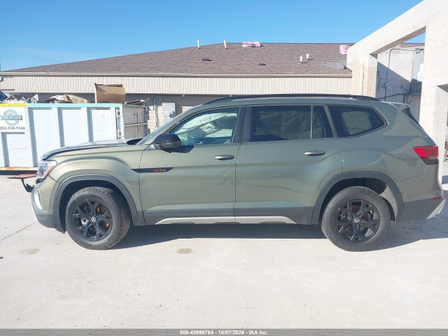 45996784 :رقم المزاد ، 1V2CR2CA6RC594767 vin ، 2024 Volkswagen Atlas 2.0t Peak Edition Se W/technology مزاد بيع