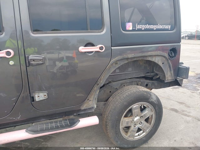 45996790 :رقم المزاد ، 1C4BJWDG6HL615114 vin ، 2017 Jeep Wrangler Unlimited Sport 4x4 مزاد بيع