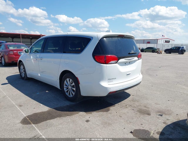 Продажа на аукционе авто 2018 Chrysler Pacifica Touring Plus, vin: 2C4RC1FG9JR279481, номер лота: 45996792