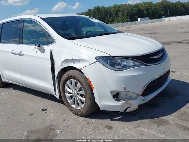 Продажа на аукционе авто 2018 Chrysler Pacifica Touring Plus, vin: 2C4RC1FG9JR279481, номер лота: 45996792