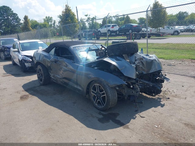 45996815 :رقم المزاد ، 1FATP8UH5J5133032 vin ، 2018 Ford Mustang Ecoboost Premium مزاد بيع