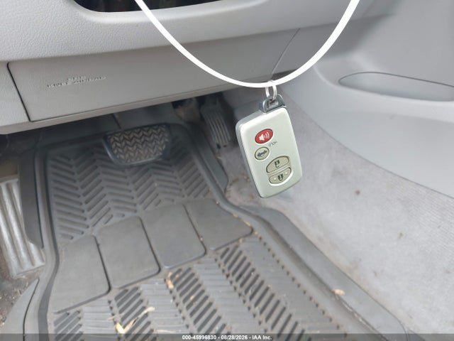 45996830 :رقم المزاد ، JTNBK3EK3A3048151 vin ، 2010 Toyota Camry Xle V6 مزاد بيع