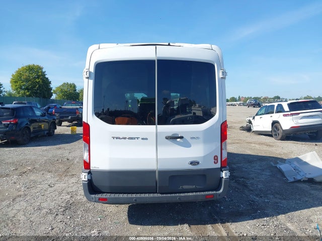 1FMZK1CM5JKA18999 Ford Transit-150 Xlt