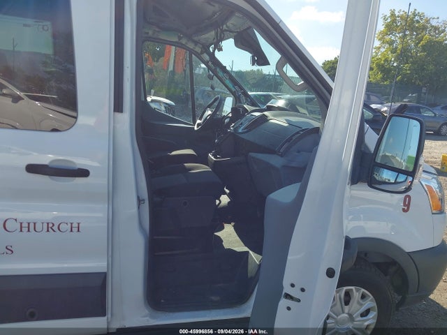 1FMZK1CM5JKA18999 Ford Transit-150 Xlt