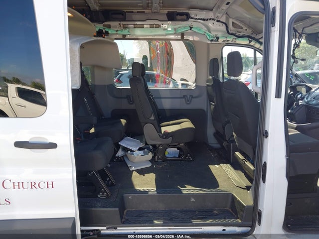 1FMZK1CM5JKA18999 Ford Transit-150 Xlt