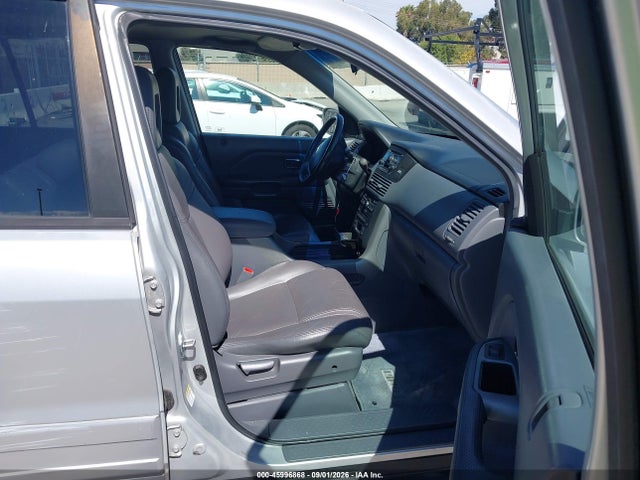 Aukcja sprzedaży 2005 Honda Pilot Ex-l, vin: 2HKYF18555H549162, numer aukcji: 45996868