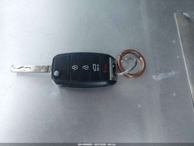 KIA Optima Lx 2017 5XXGT4L32HG123862 Image 11
