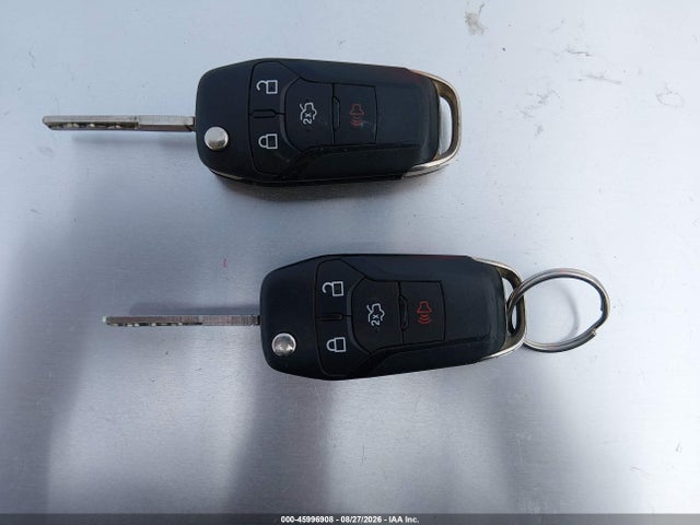 3FA6P0HD8GR313407 Ford FUSION SE