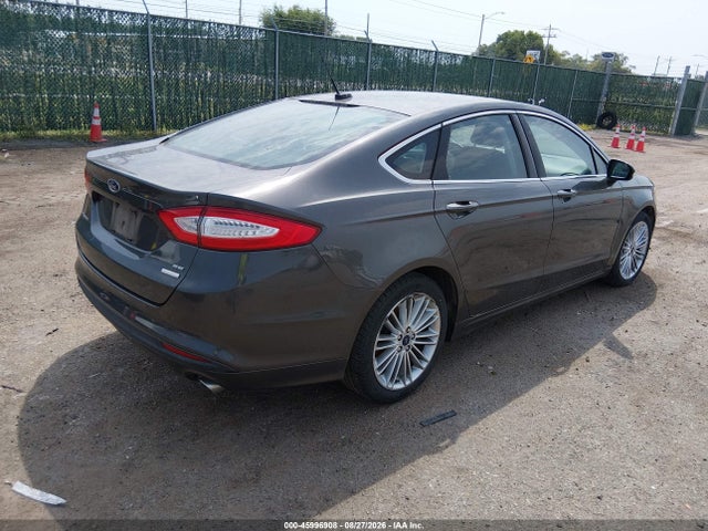 3FA6P0HD8GR313407 Ford FUSION SE