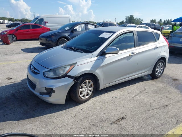 Продажа на аукционе авто 2013 Hyundai Accent Gs, vin: KMHCT5AE5DU109804, номер лота: 45996931