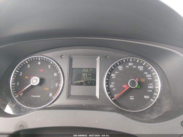 3VWL17AJXEM393484 Volkswagen Jetta 1.8t Sel