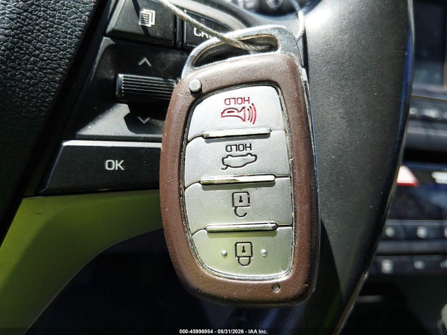 Продажа на аукционе авто 2018 Hyundai Elantra Value Edition, vin: 5NPD84LFXJH329777, номер лота: 45996954