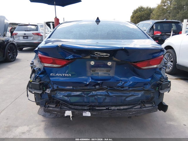 Продажа на аукционе авто 2018 Hyundai Elantra Value Edition, vin: 5NPD84LFXJH329777, номер лота: 45996954