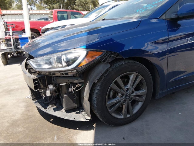 Продажа на аукционе авто 2018 Hyundai Elantra Value Edition, vin: 5NPD84LFXJH329777, номер лота: 45996954