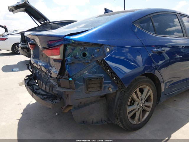 Продажа на аукционе авто 2018 Hyundai Elantra Value Edition, vin: 5NPD84LFXJH329777, номер лота: 45996954