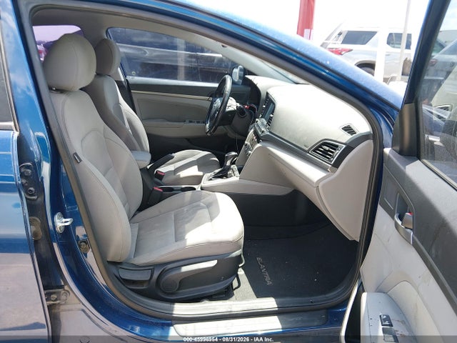 Продажа на аукционе авто 2018 Hyundai Elantra Value Edition, vin: 5NPD84LFXJH329777, номер лота: 45996954