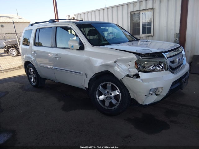 45996970 :رقم المزاد ، 5FNYF3H98BB057119 vin ، 2011 Honda Pilot Touring مزاد بيع