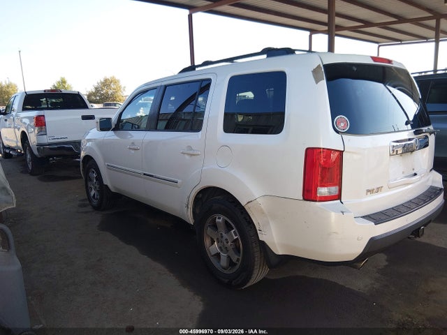 45996970 :رقم المزاد ، 5FNYF3H98BB057119 vin ، 2011 Honda Pilot Touring مزاد بيع