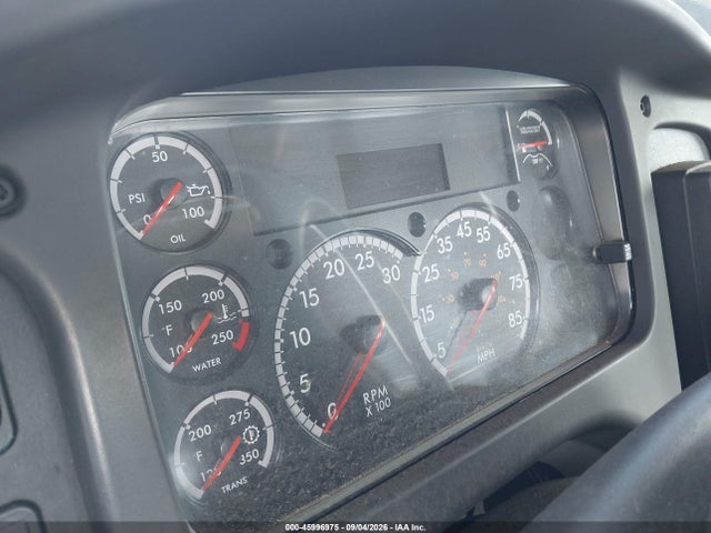 2022 Freightliner M2 106 მანქანა იყიდება აუქციონზე, vin: 1FVACVFD0NHND9682, აუქციონის ნომერი: 45996975