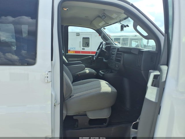 Продажа на аукционе авто 2017 Chevrolet Express 3500 Lt, vin: 1GAZGPFG3H1302414, номер лота: 45996987