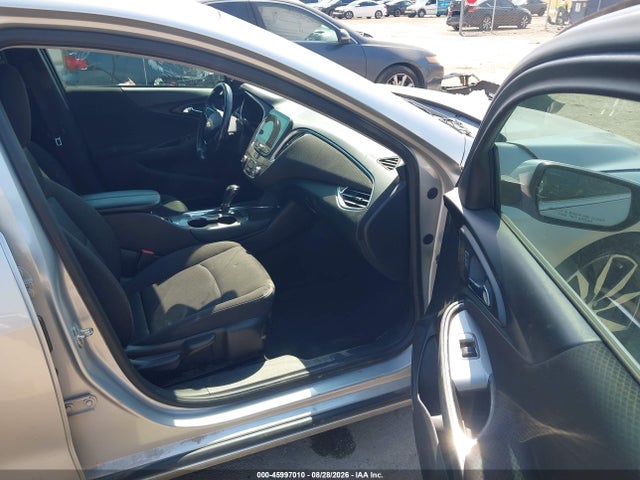 2018 Chevrolet Malibu Lt მანქანა იყიდება აუქციონზე, vin: 1G1ZD5STXJF277553, აუქციონის ნომერი: 45997010