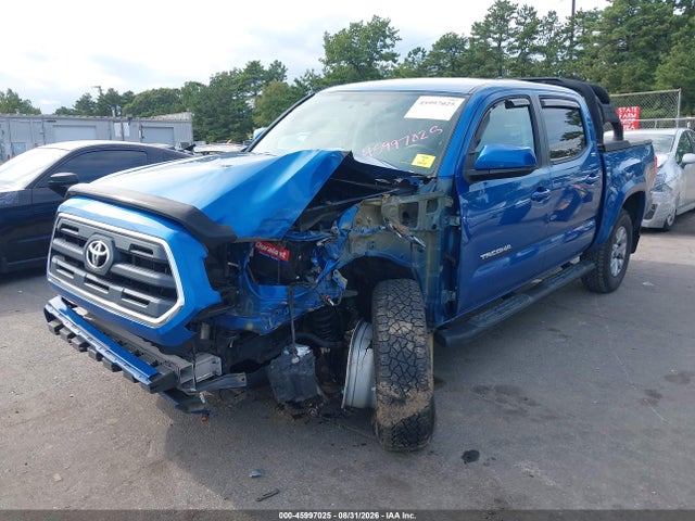 2017 Toyota Tacoma Sr5 V6 მანქანა იყიდება აუქციონზე, vin: 3TMCZ5AN2HM105044, აუქციონის ნომერი: 45997025