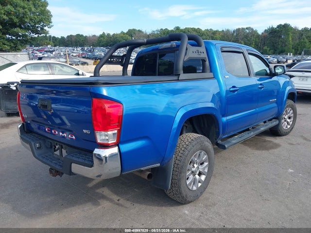 2017 Toyota Tacoma Sr5 V6 მანქანა იყიდება აუქციონზე, vin: 3TMCZ5AN2HM105044, აუქციონის ნომერი: 45997025