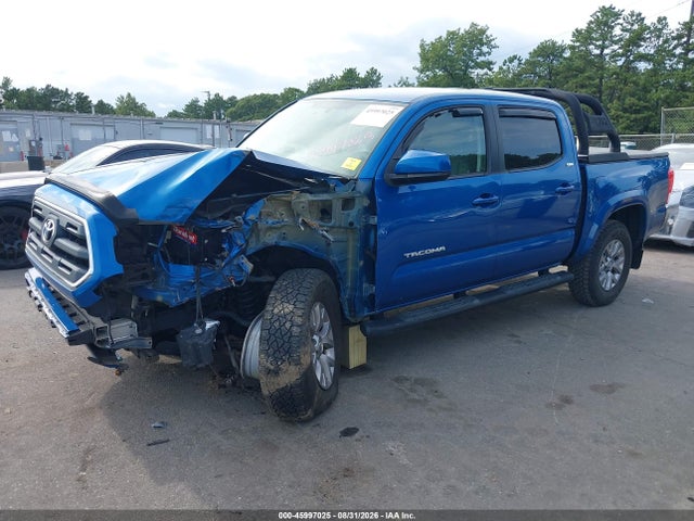 2017 Toyota Tacoma Sr5 V6 მანქანა იყიდება აუქციონზე, vin: 3TMCZ5AN2HM105044, აუქციონის ნომერი: 45997025