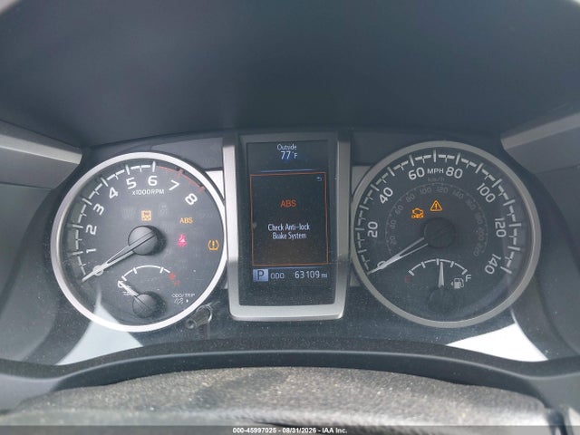 2017 Toyota Tacoma Sr5 V6 მანქანა იყიდება აუქციონზე, vin: 3TMCZ5AN2HM105044, აუქციონის ნომერი: 45997025